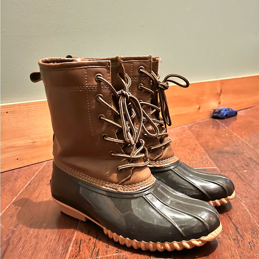 Size 8.5